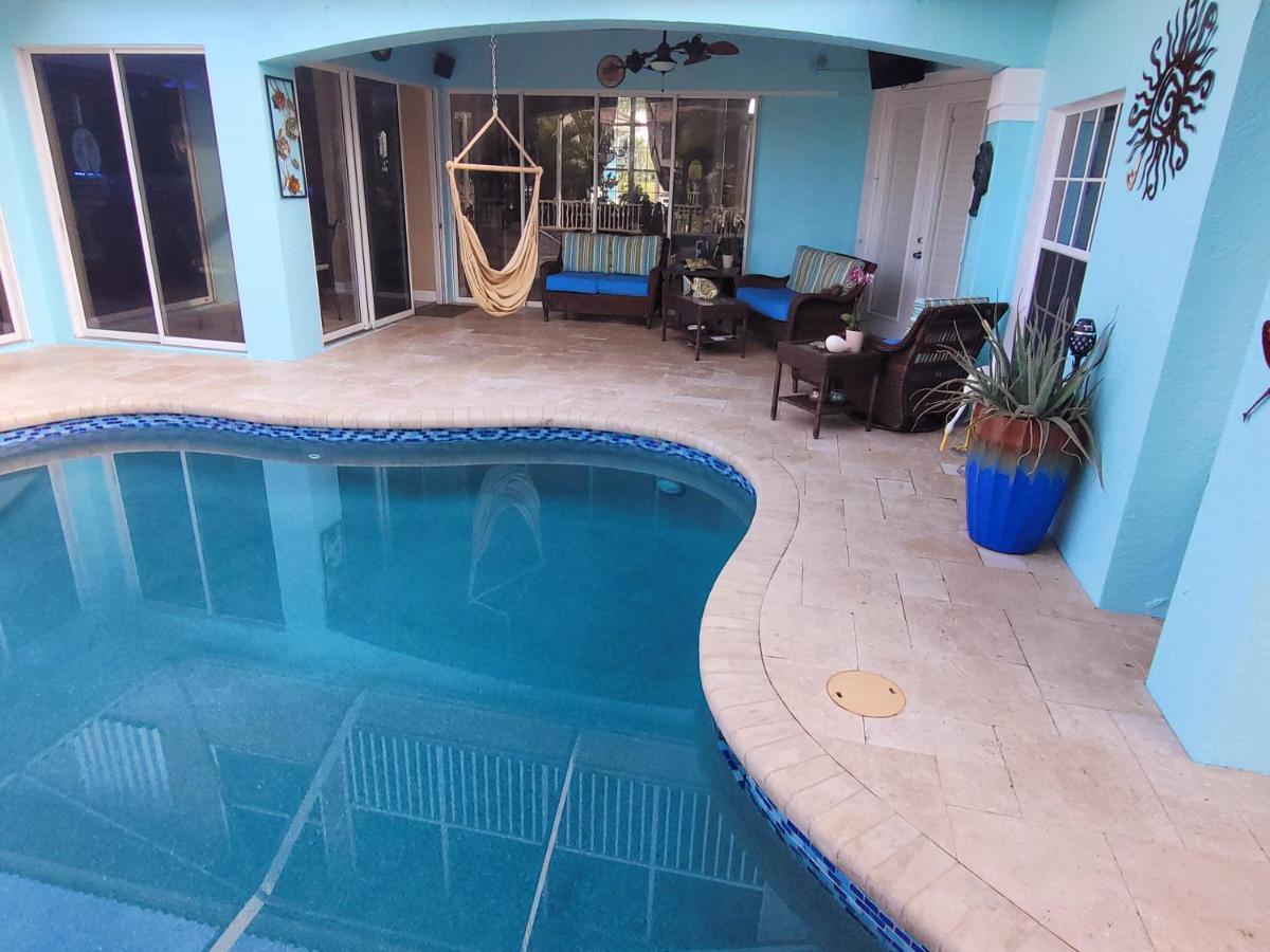 Cape Paradise B & B - Your Luxury Tropical Retreat เคปคอรัล ภายนอก รูปภาพ
